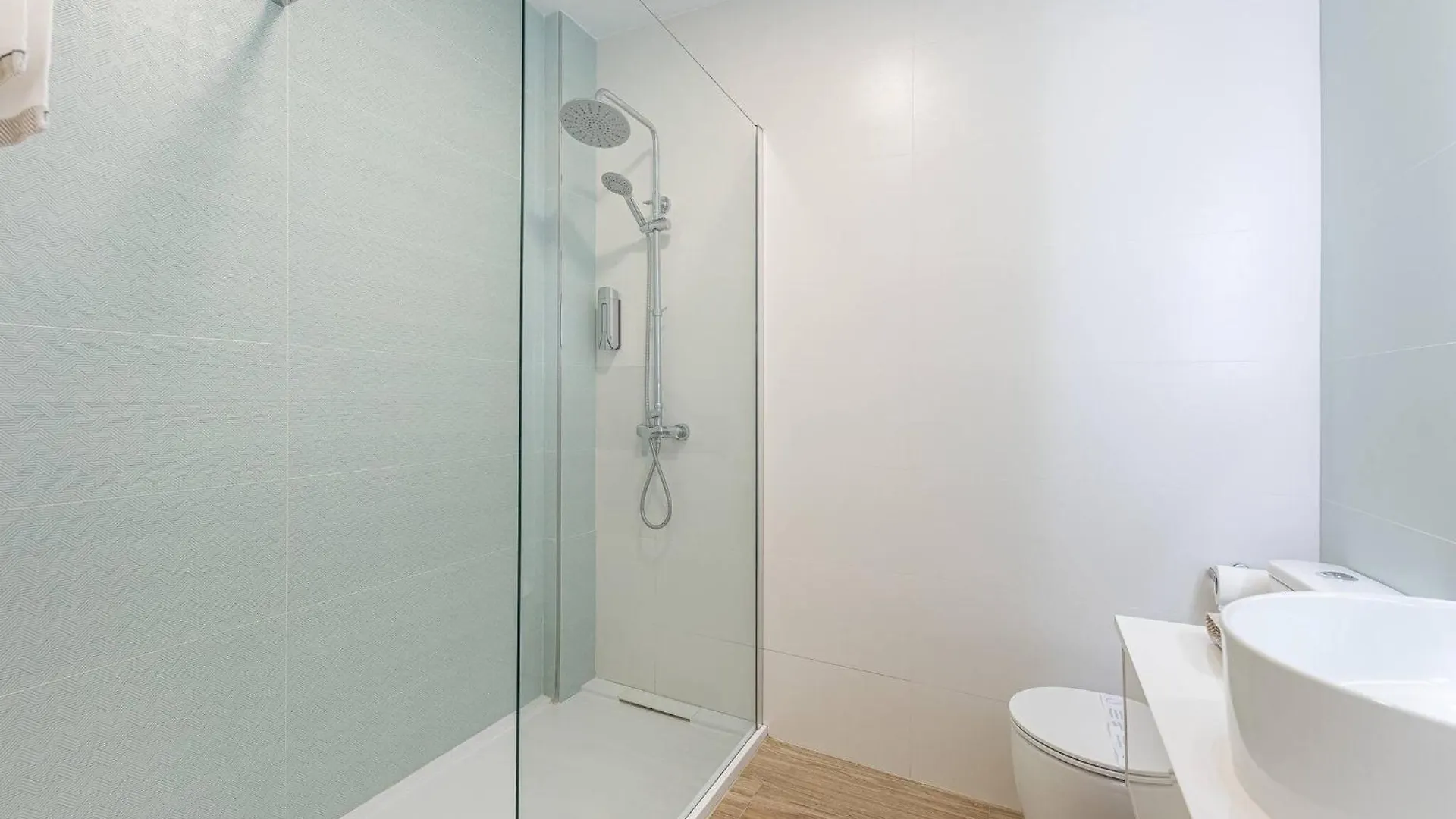 Vivendos - Tr10 - Miramar Apartment Torremolinos Spain