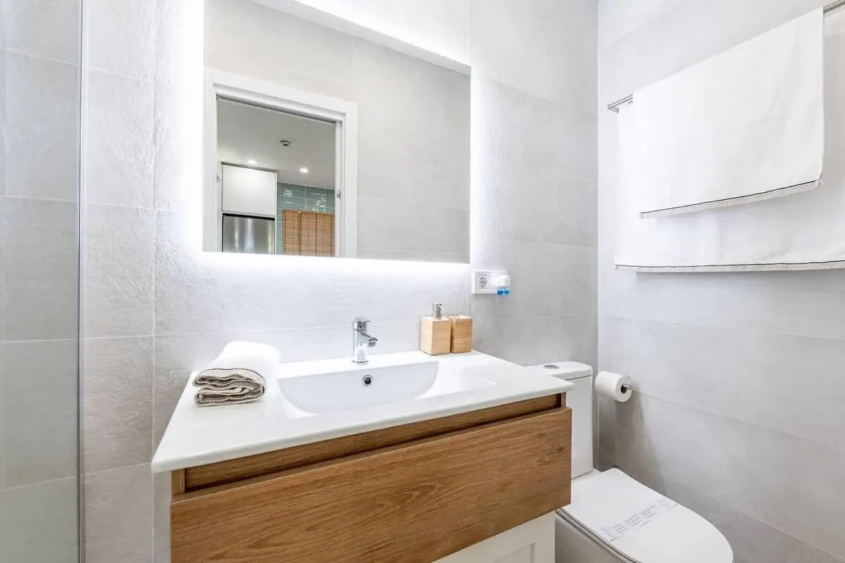 Vivendos - Tr10 - Miramar Apartment Torremolinos 0*,  Spain